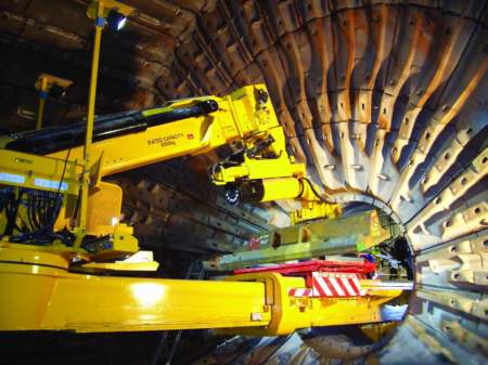 RMEs Mill Relining Machines are the cornerstone product in the RME Mill Relining System - a suite of products all designed to make mill relining faster and safer.
