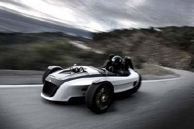 VW’s GX3 concept vehicle blends the driving excitement of a sports car and motorcycle.