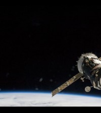 Expedition 35 returns to Earth