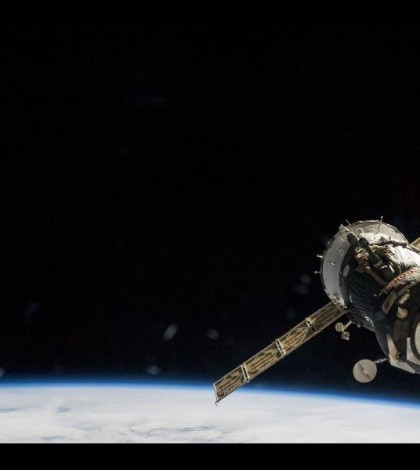 Expedition 35 returns to Earth